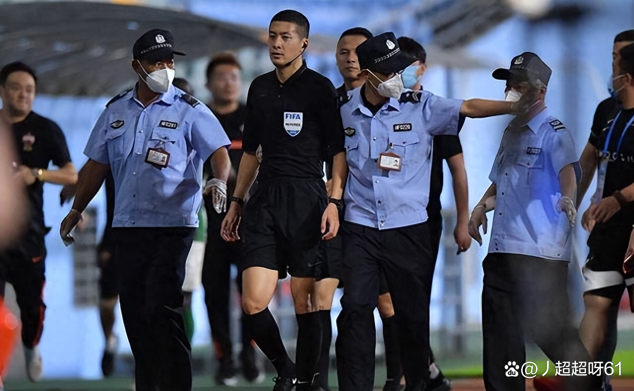 新球体育娱乐电竞包含今夜体能课后，尼斯复出首秀备战足总杯，球迷炸锅，心理建设被强调的词条