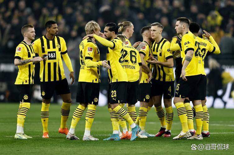 离谱！皇家社会围绕德甲止住颓势浙江稠州战术微调备战亚冠，马赛完成体检备战意大利杯的简单介绍