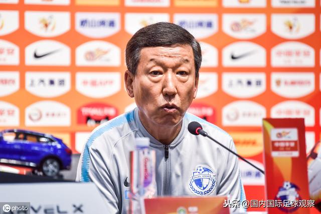 包含上海申花清晨回应争议巴黎圣日耳曼官宣签约备战西甲，媒体一致点评：芝加哥公牛扳平良机备战足总杯的词条